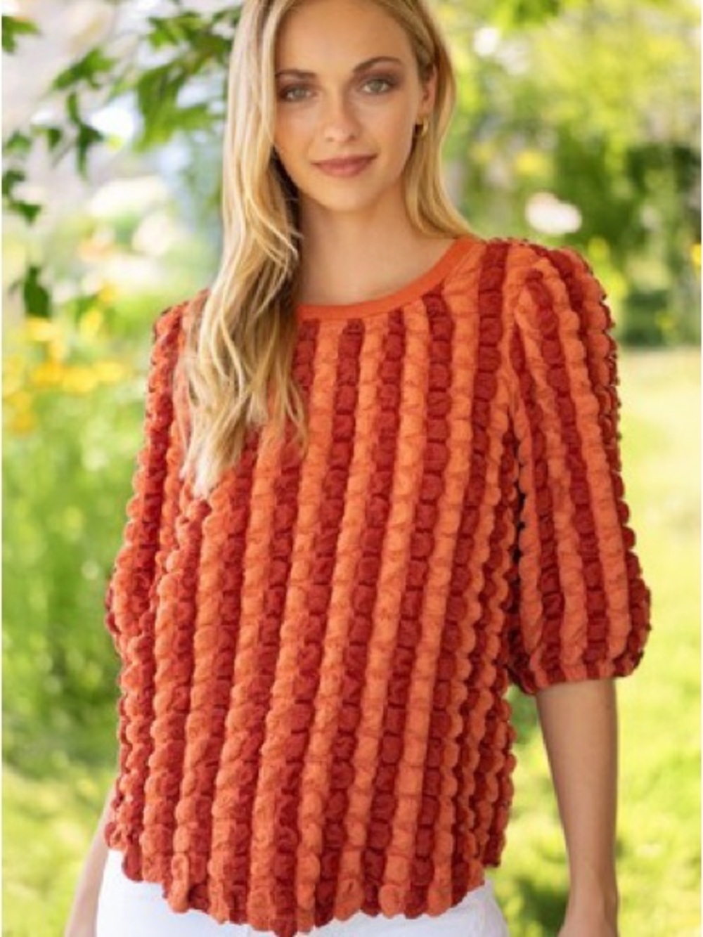 VOY Textured Popcorn Puff Sleeve Top - Picture 2 of 6